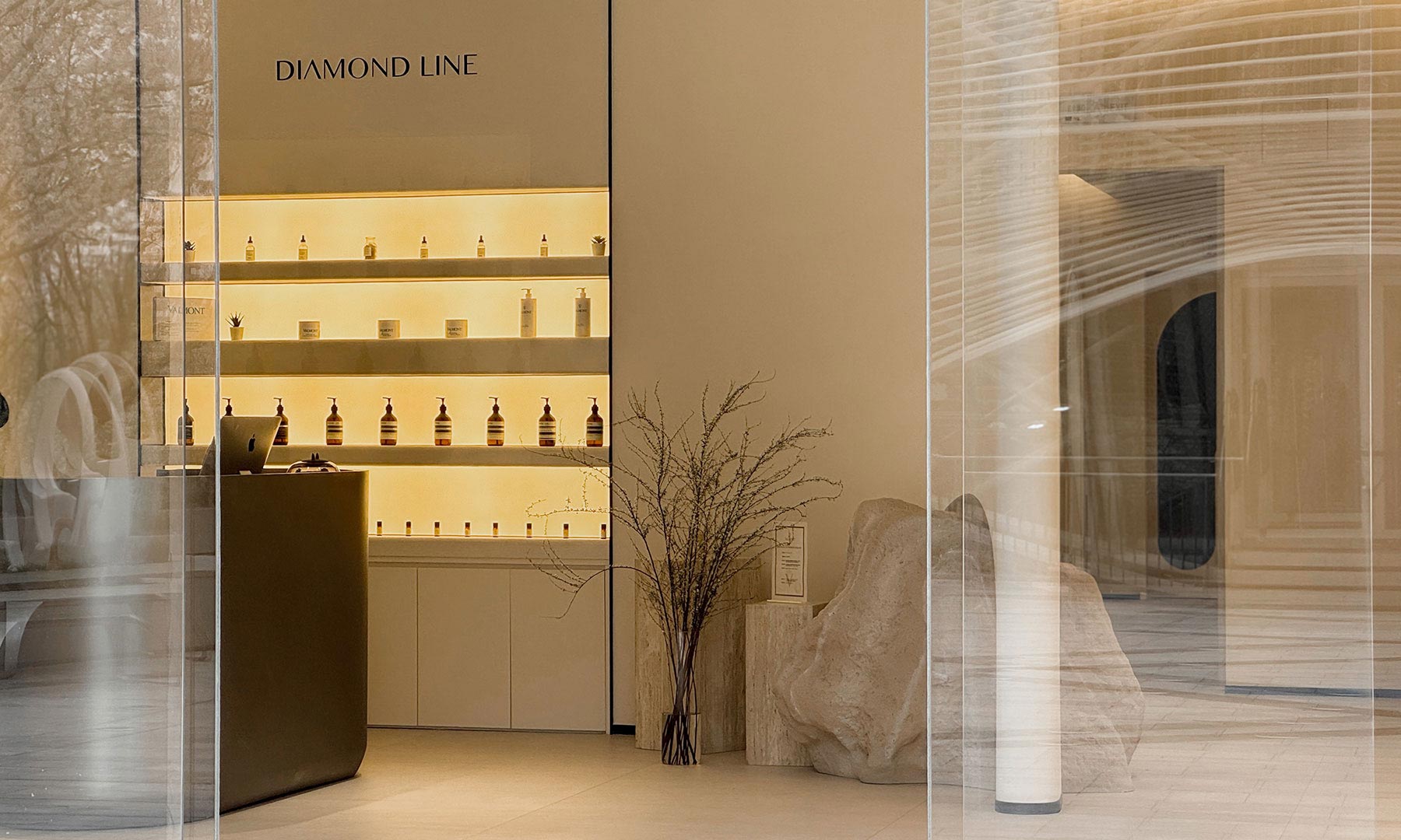 400㎡极简美学，用留白诠释至简至美